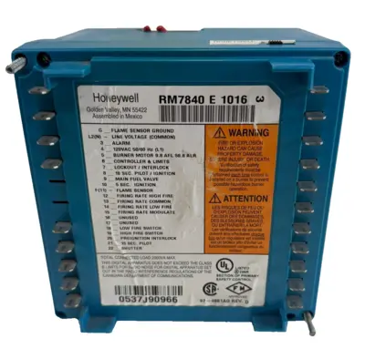 USED HONEYWELL RM7840 E 1016 BURNER CONTROL UNIT RM7840E1016