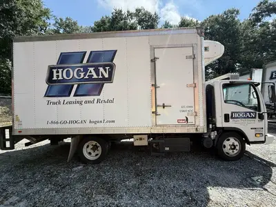 Used 2019 ISUZU NQR Reefer Trucks Florida US | Truck and Van Outlet #1509201