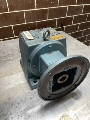 NEW SEW-EURODRIVE R77AM182