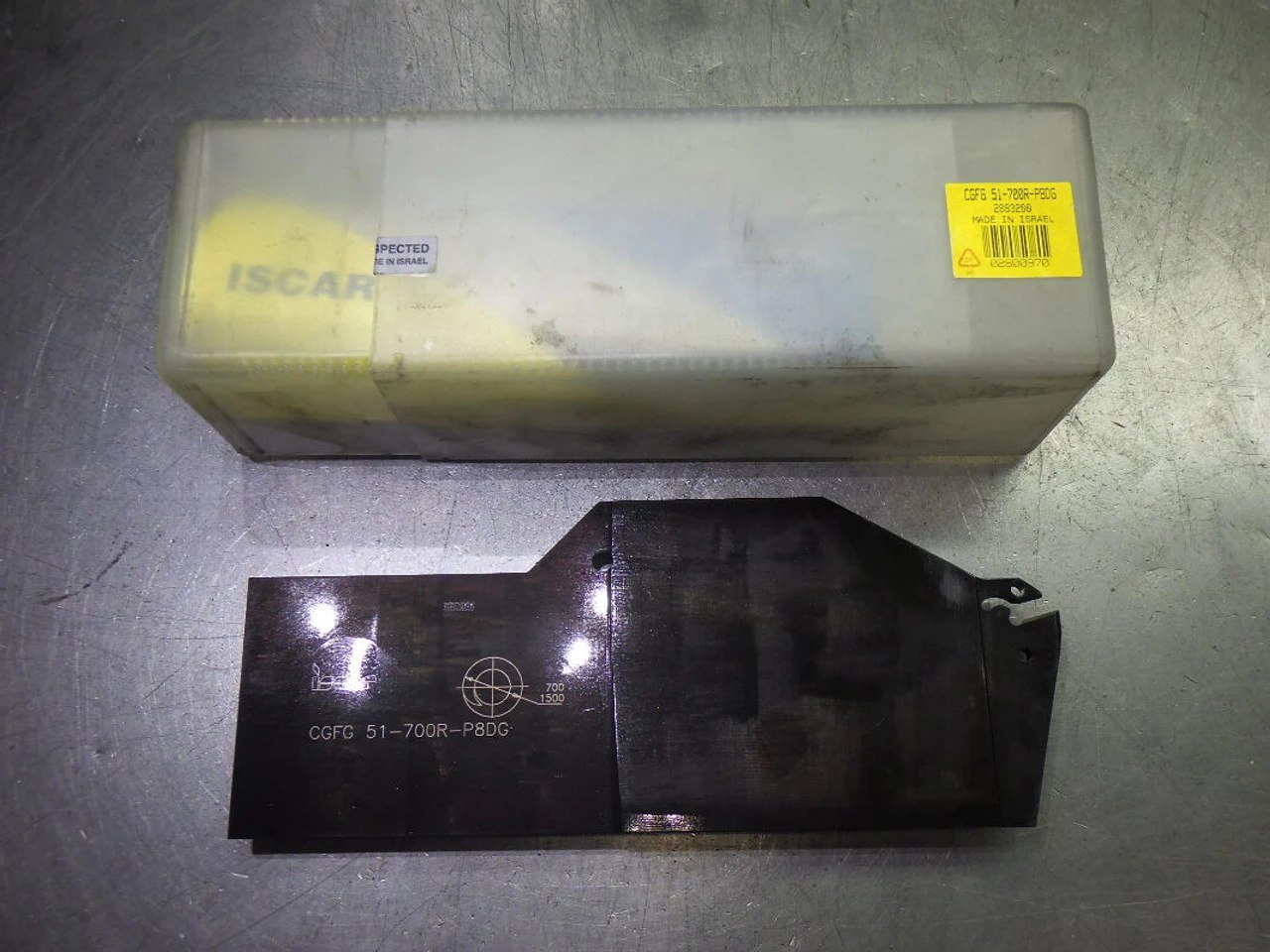 Iscar Indexable Grooving / Parting Blade CCFG 51-700R-P8DG (LOC2462)