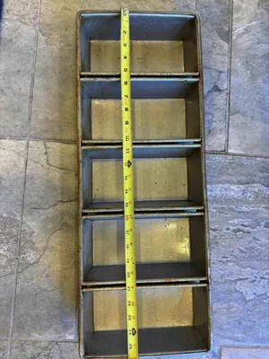 CHICAGO METALLIC CORP. 45655 Loaf Pans | Envoy Equipment LLC (4)