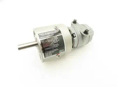 Gast 1UP-NRV-4-GR11 Pneumatic Air Motor 15:1 Gear Ratio 400 RPM 1/3Hp