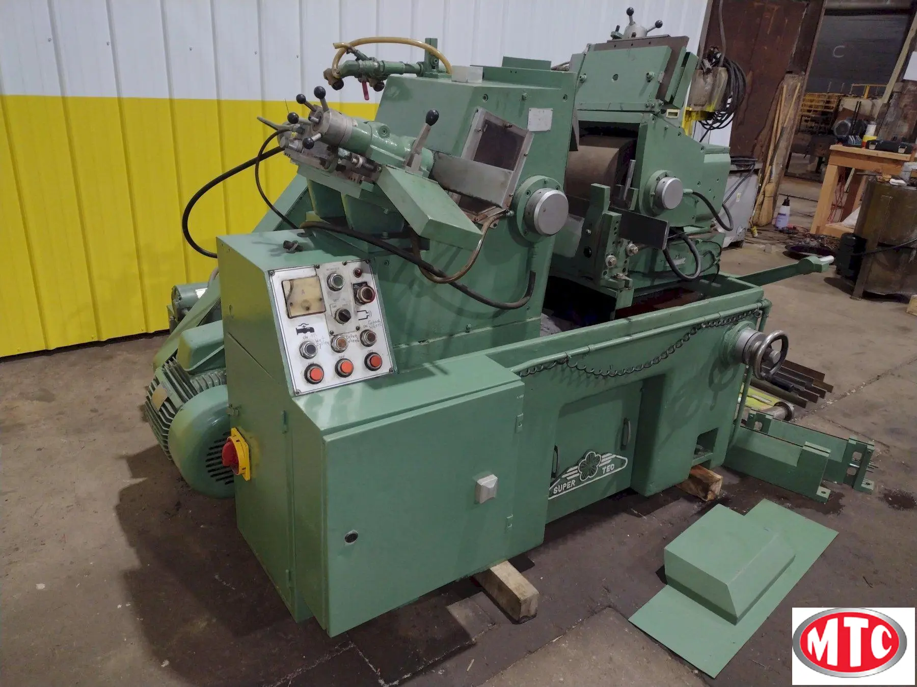 Used 1984 SUPERTEC STC-20 | Centerless Grinders