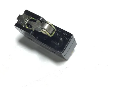 Honeywell BZ-2RW822-A2 Roller Lever Actuated Micro Switch