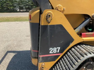 USED CATERPILLAR 287 MULTI TERRAIN LOADER