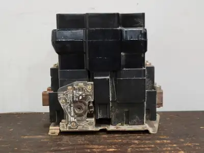 USED SQUARE D 8502SE02S
