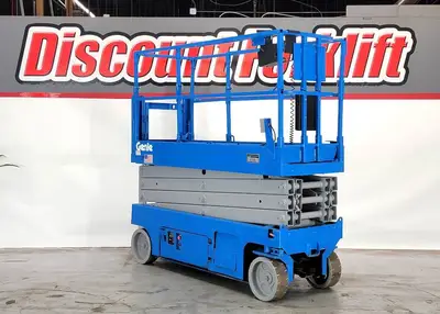 USED 2013 GENIE GS-2632
