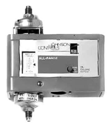 Johnson Controls P28AA-17C Lube Oil Pressure Cutout Control w/ 120 Second Delay [New]