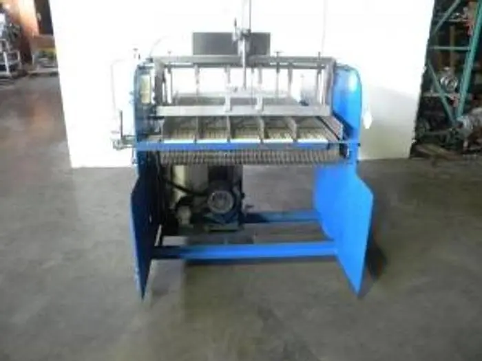 Used _UNKNOWN_ FEEDOMATIC Unscramblers - Bulk Bottle Oregon US | Ager Tank & Equipment Co. #1060595