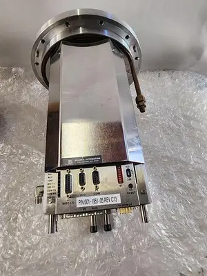 BROOKS AUTOMATION 001-7500-02 ROBOT