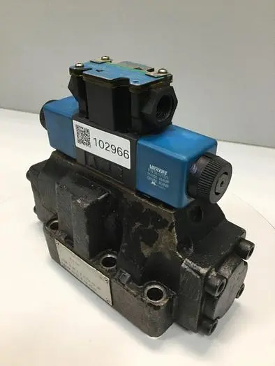 Used VICKERS DG4V-3S-6C-M-FW-B5-60 Valves/Fittings Michigan US | Ideal Machinery #942393