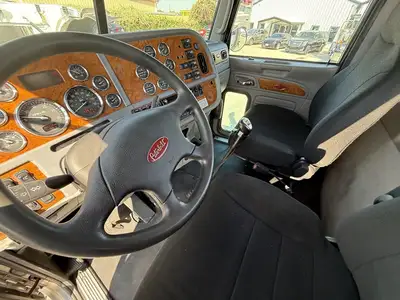 Used 2009 PETERBILT 388 Conventional trucks Texas US | MCO Truck & Equipment #1513817