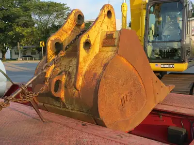 Used 2002 WERK-BRAU EX11HD36 Multipurpose Buckets New York US | Abele Tractor #1343081