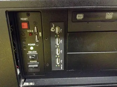 USED INDUSTRIAL PC 661339-02