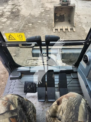 USED 2019 XCMG XE150U