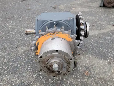 USED HUBBELL 0221-14