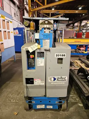 Used GENIE GR-15 Manlifts British Columbia CA | Lenmark #1426271