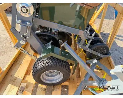 Used PH OUTDOORS _UNKNOWN_ Food Plot Seeders Iowa US | Keast Enterprises #1360392