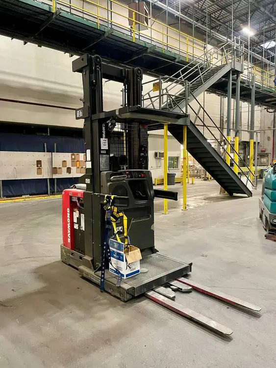 Used 2016 RAYMOND 550-OPC30TT Order Pickers Texas US | TB Forklifts #1274897