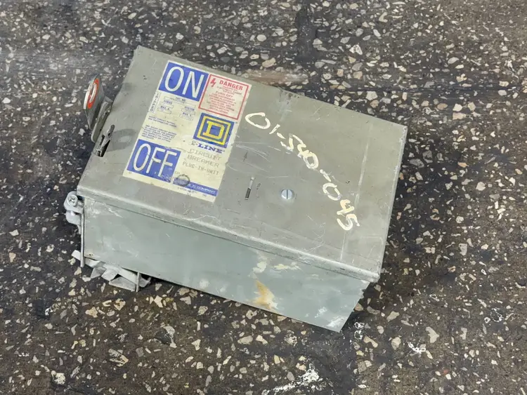 Used SQUARE D PFA34030GW Bus Bars & Plugs Ohio US | HGR 24 #1186138