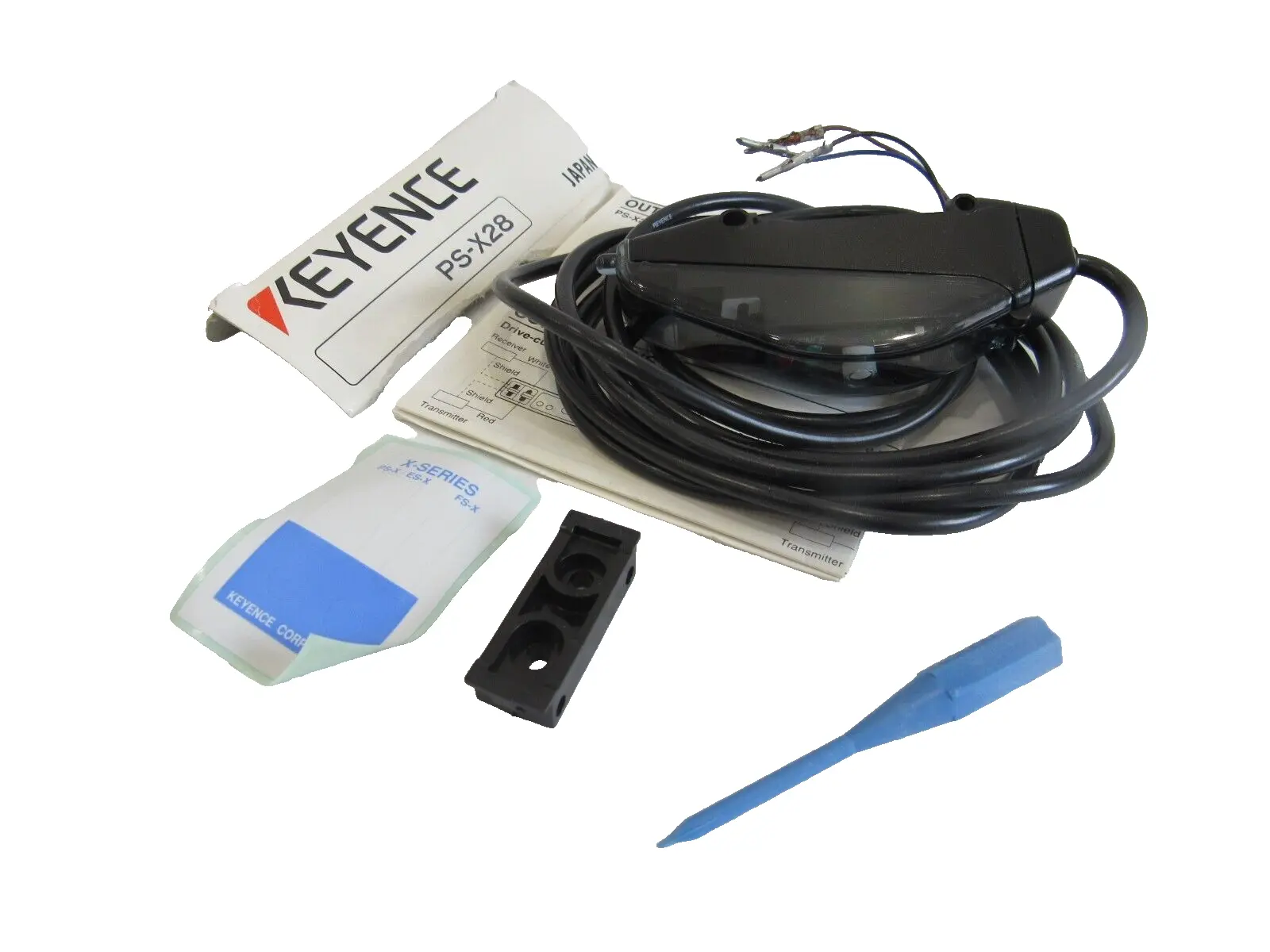 USED KEYENCE PS-X28 PHOTOELECTRIC SENSOR PSX28