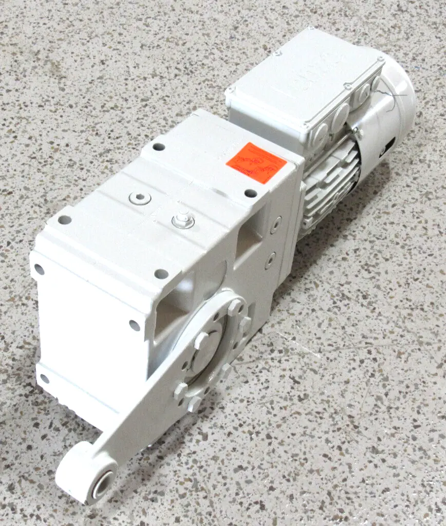 NEW LENZE MDEMABS080-42 GEARMOTOR GKS06-3M SAR 080C42 MDEMABS08042