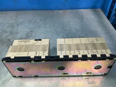Used OMRON C200H0A224 Programmable Logic Controllers Ohio US | HGR 24 #1345369