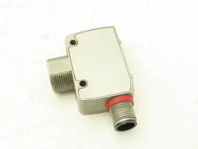 Keyence LR-ZB90CB Self-Contained CMOS Photoelectric Laser Proximity Sensor