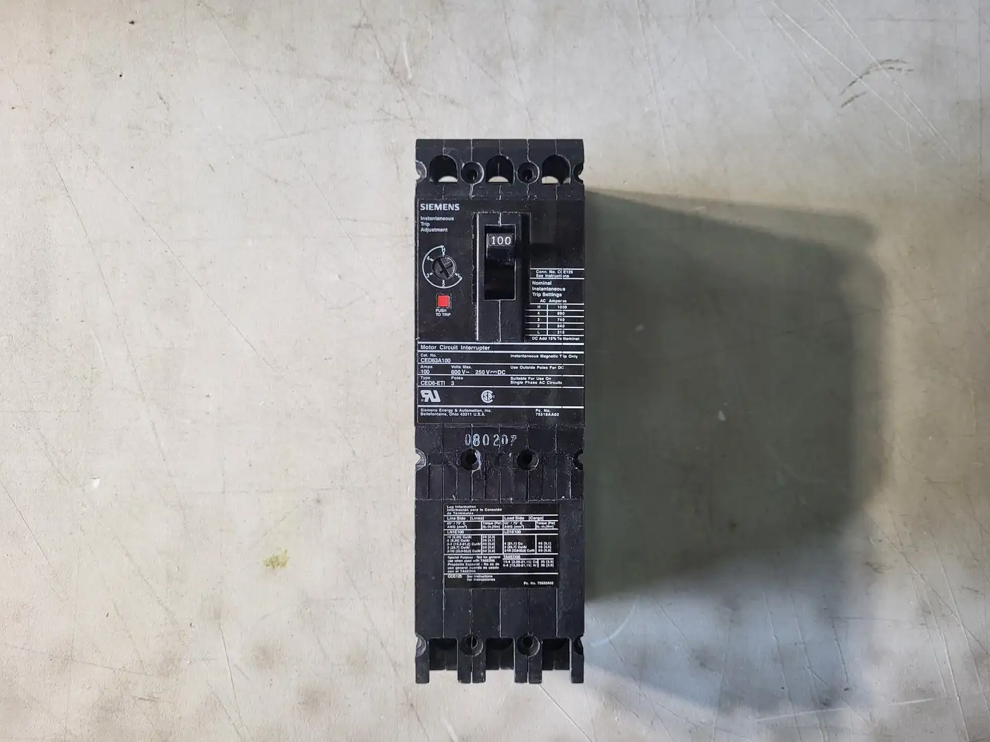 New | in-Stock SIEMENS CED63A100 Switchgears British Columbia CA | Lenmark #241928