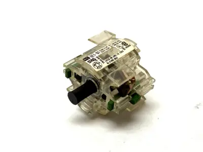 DE1-01 | Sprecher+Schuh  Contact Block 500V 10A - Used