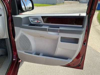 Used 2010 CHRYSLER TOWN & COUNTRY Vans Michigan US | Miedema Asset Management Group #1474477