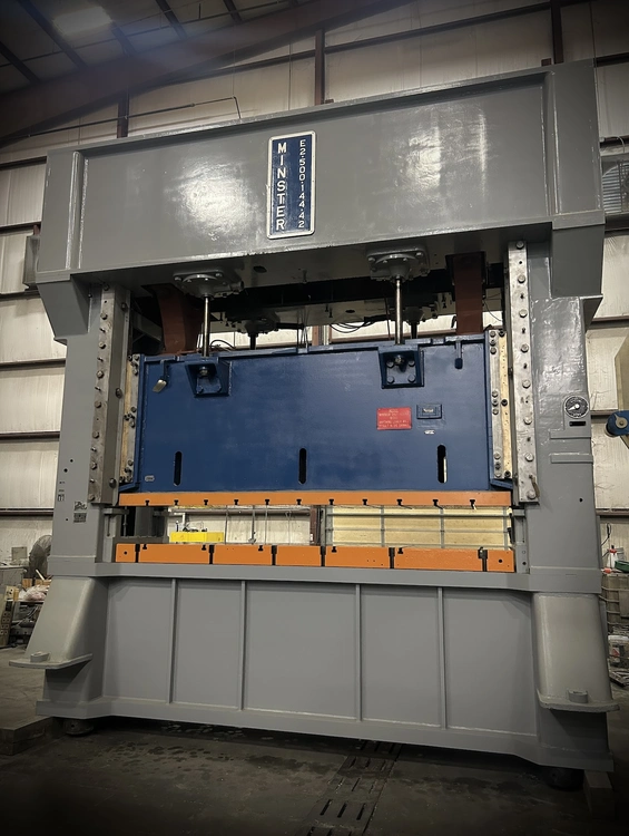Used MINSTER MINSTER E2-500-144-42 PRESS Straight Side Presses | Alma Machinery #898839