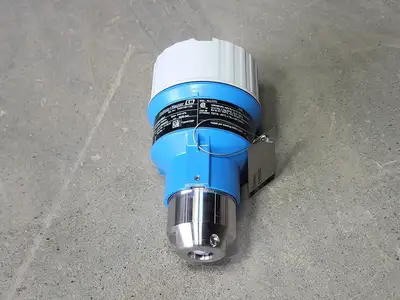 NEW ENDRESS+HAUSER FMB51-CA41JD1FGA80AHJB3UM