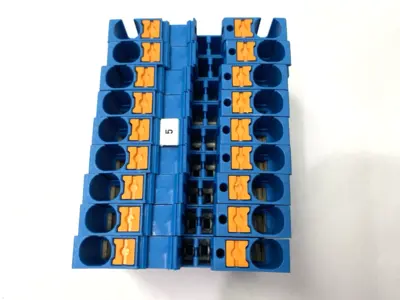 USED PHOENIX CONTACT FEED-THROUGH TERMINAL BLOCK 3211819 LOT OF 9