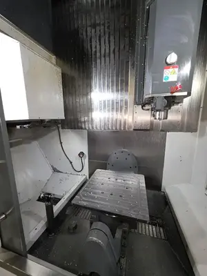 2022 HAAS UMC-1000 Universal Machining Centers | Toolquip, Inc. (4)