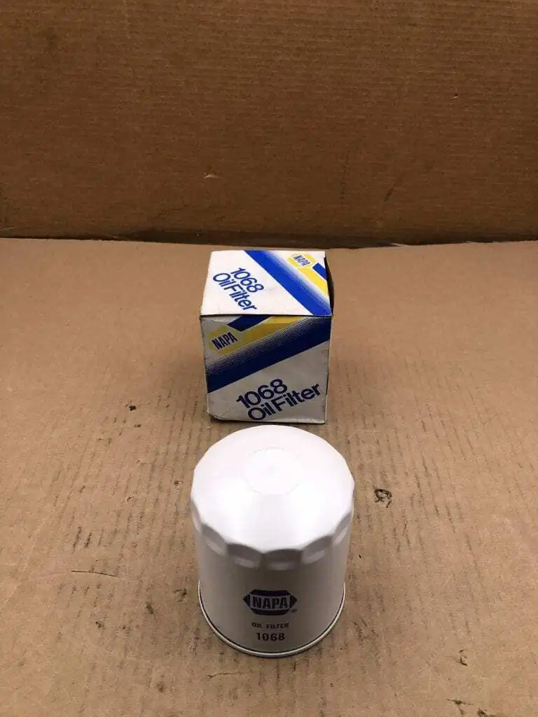 NAPA 1068 Oil Filter -NIB