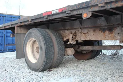 INTERNATIONAL 4300 DT466 BOX TRUCK | Levy Recovery Group (26)