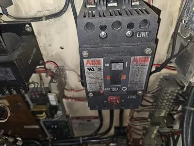 USED 2000 BANNER 2CPS50A18