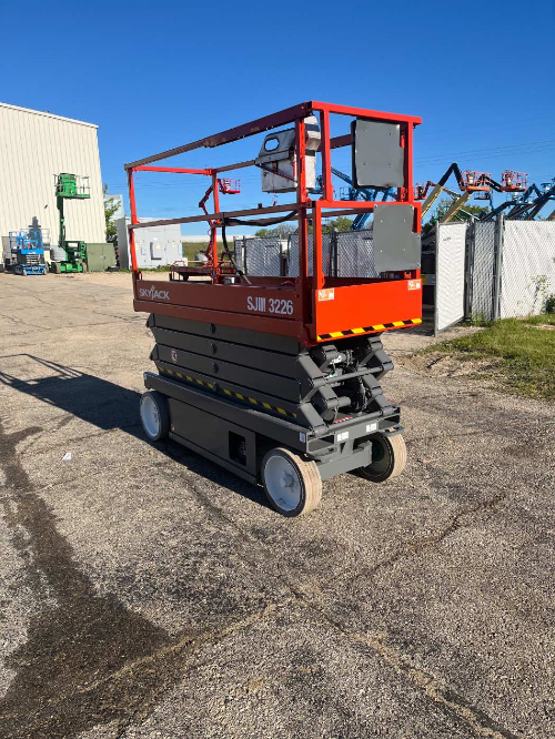 Used 2016 Skyjack SJ3226 Scissor Lifters Wisconsin US | Stack Equipment #1080314