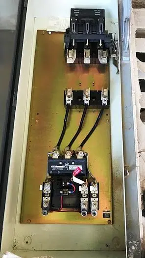 NEW ALLEN BRADLEY COMBINATION FUSIBLE STARTERS 480 VOLTS, 60 HZ. 712-EAB 27