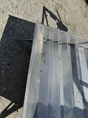 USED MAGNUSON ENGINEERING SHUFFLO FEEDER AND SLICER 54" WIDE