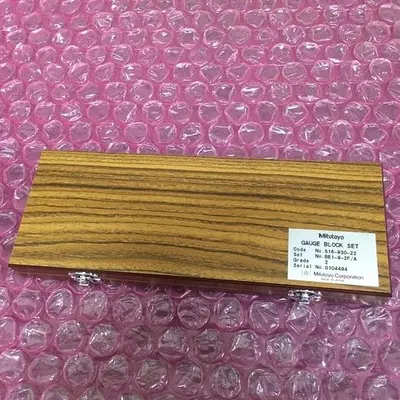 MITUTOYO 516930-22 Gauge Block Set 36pcs Grade 2