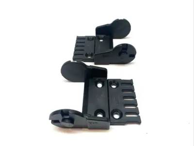 USED IGUS E-CHAIN MOUNTING BRACKET FEMALE W/ TIEWRAP PLATE LOT OF 2
