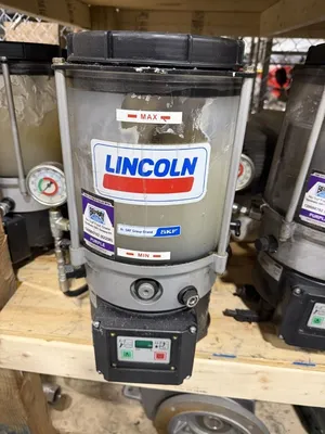 LINCOLN P653S Pumps | Envoy Equipment LLC (1)