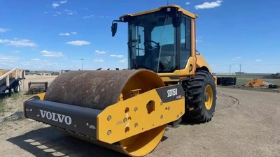 USED 2025 Volvo SD115B