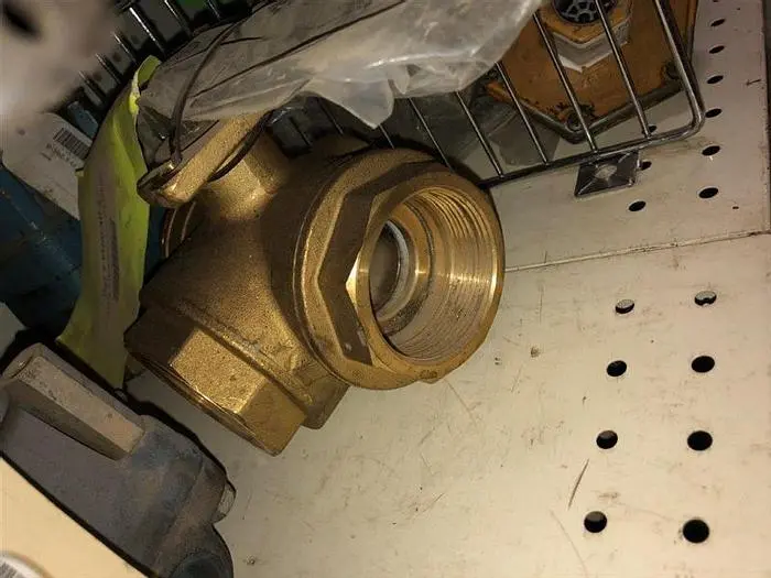 New | in-Stock AFTERMARKET 2" BRASS 3-WAY VALVE - VYHG.AU-2 Pump & Valve Parts Pennsylvania US | East West Machinery & Drilling #1416244