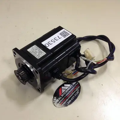 USED YASKAWA SGMP-02AWYR11