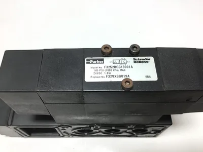 Parker F3252BGC19001A Pneumatic Double Solenoid Control Valve 145PSI 24VDC 1.0W