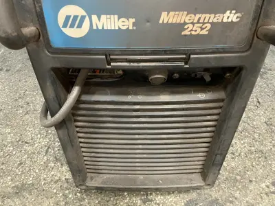 Used MILLER MILLERMATIC 252 Mig Welders Ohio US | HGR 24 #1521249