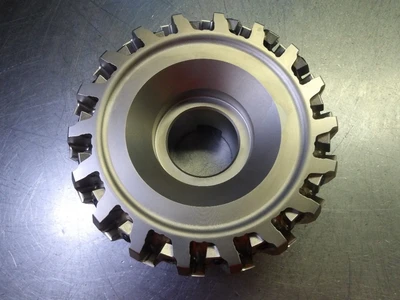 Kyocera 127-135.64mm Indexable Facemill 1.5" Arbor MFK5000R-11-18T (LOC2548A)